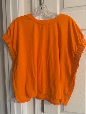 Women's Vibrant Orange Short Sleeve Ruffle-Sleeve Tee